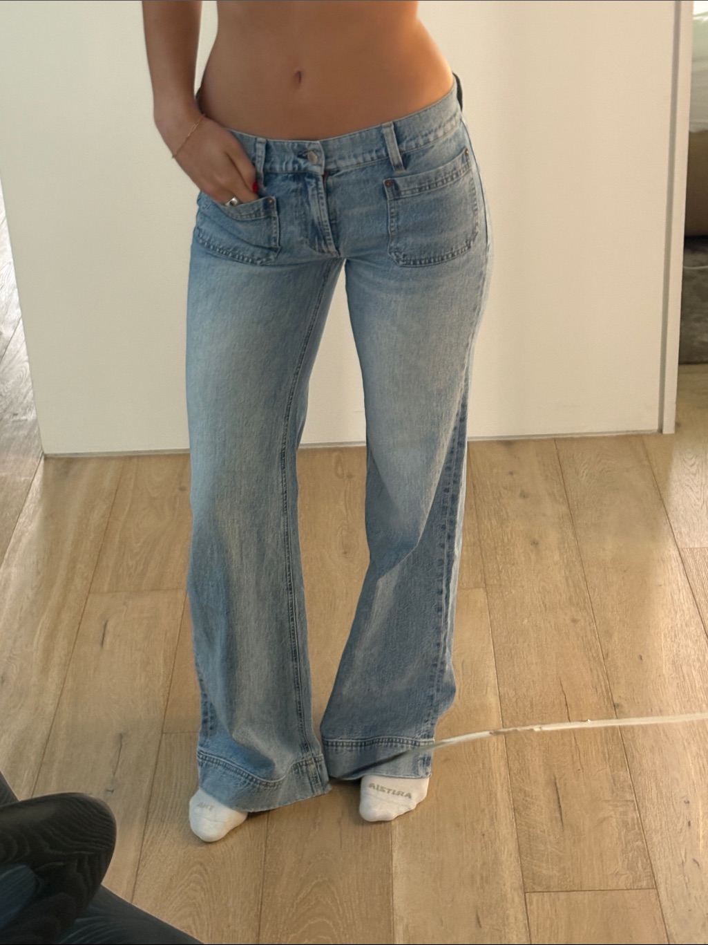 Brian Patch Alice + Olivia Low Rise Jeans
